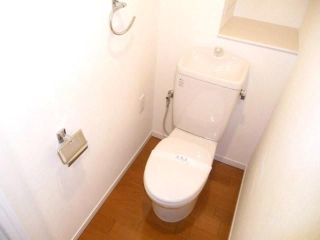 コスモリード西馬込のトイレ写真