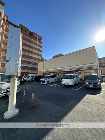 コンビニ　セブン－イレブン江東木場３丁目店（コンビニ）まで240m