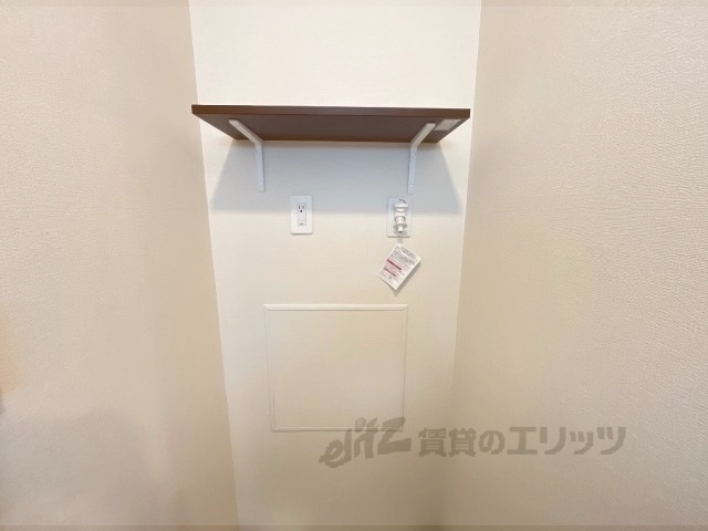 その他　洗濯機上部棚