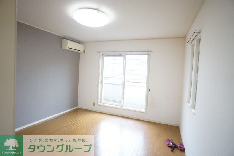 ＪＲ総武線 西荻窪駅 徒歩7分 2階建 築28年の居間写真