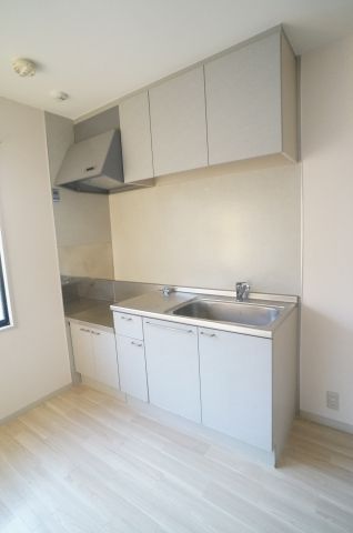 キッチン　参考、同建物・反転間取りの号室