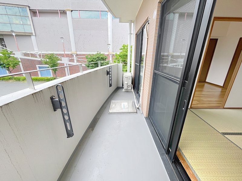バルコニー　※別部屋の写真です