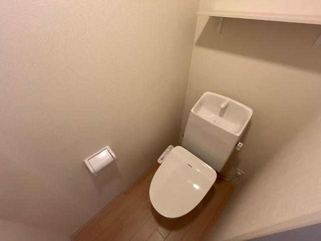 トイレ　トイレ