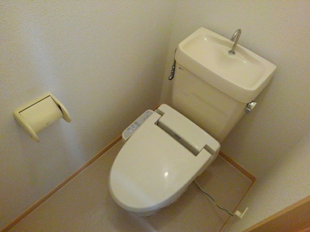 リヴィエールYのトイレ写真