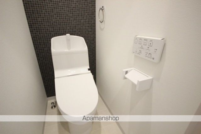 熊本電気鉄道 黒髪町駅 徒歩11分 2階建 築8年のトイレ写真