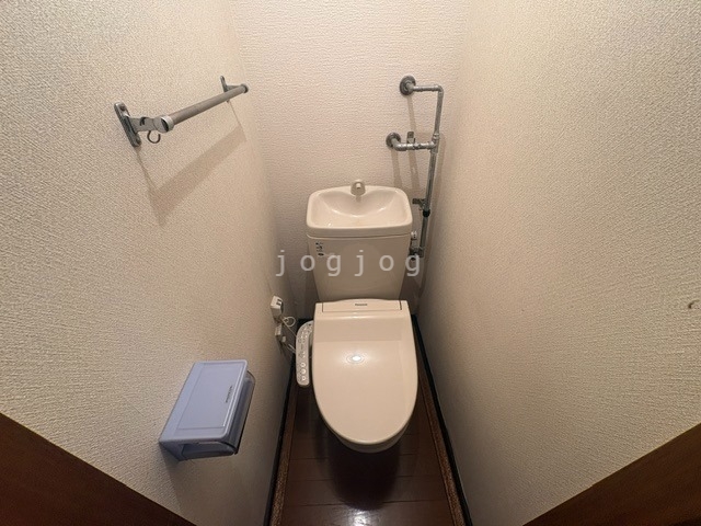トイレ　類似