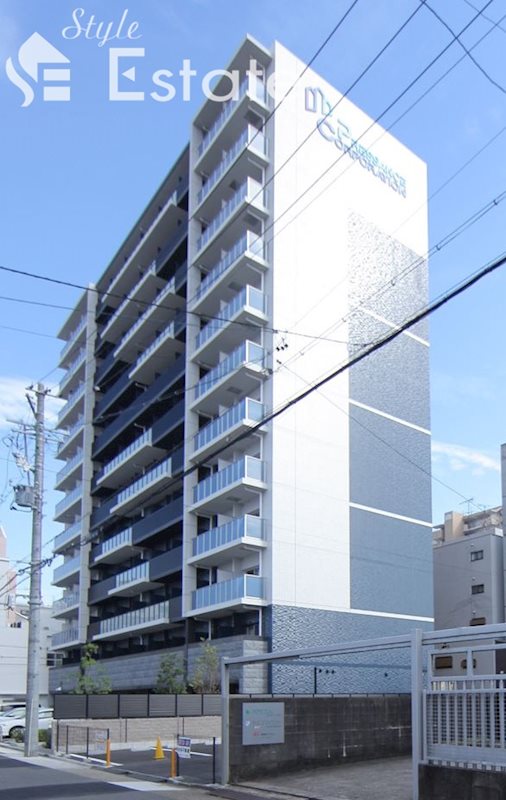 建物外観　デザイナーズマンション　オートロック付