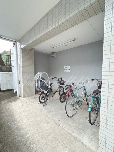 ＪＲ京浜東北線 大船駅 徒歩9分 5階建 築38年の外観写真