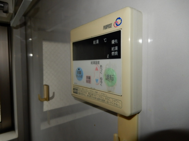 京急本線 鶴見市場駅 徒歩3分 3階建 築23年の内装写真