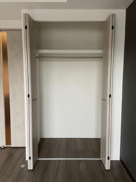 収納　（別タイプ参考写真）グランレーヴ東尾久　荒川区東尾久3