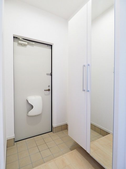 セレーブル浅江の玄関写真