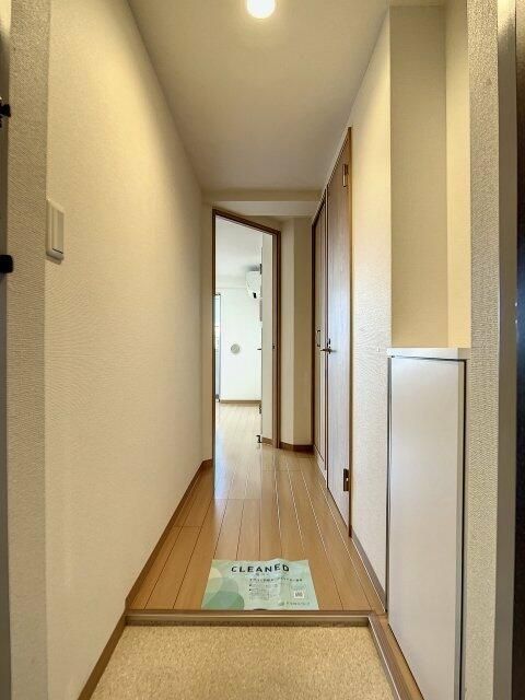 東武東上線 成増駅 徒歩2分 4階建 築11年の玄関写真