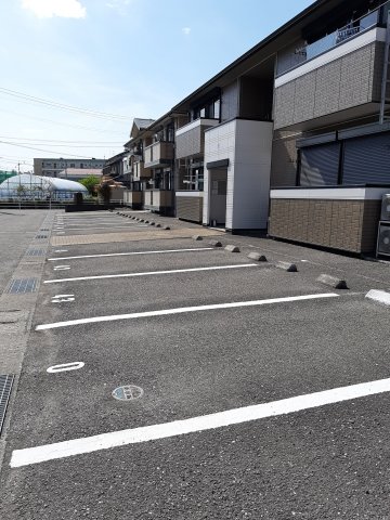 駐車場　2022年4月撮影