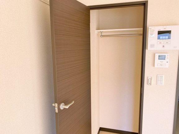 レオネクストラブバードの内装写真