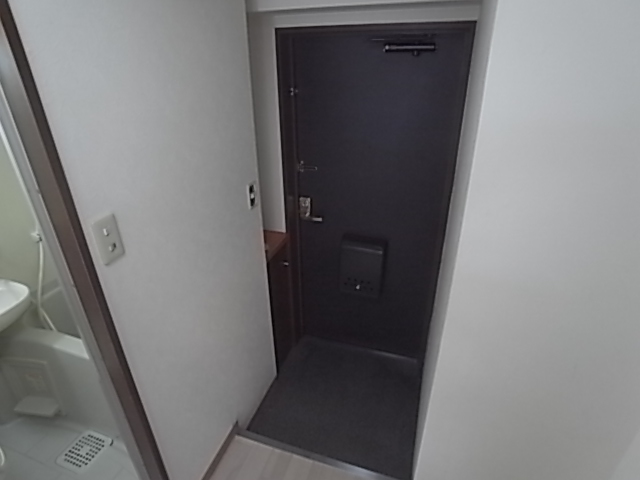 シオン塚口の玄関写真