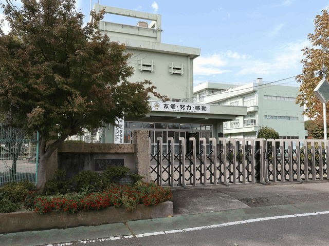 小学校　厚木市立北小学校（小学校）まで1359m