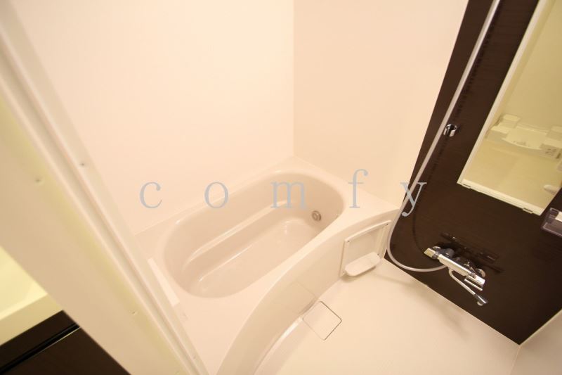 バス・シャワールーム　追炊き・浴室乾燥機付きお風呂