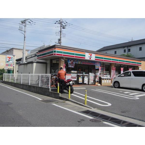コンビニ　セブンイレブン松戸緑ケ丘店（コンビニ）まで470m