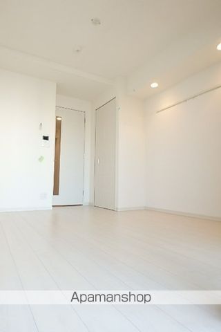 ブルーライン 伊勢佐木長者町駅 徒歩5分 10階建 築16年の内装写真
