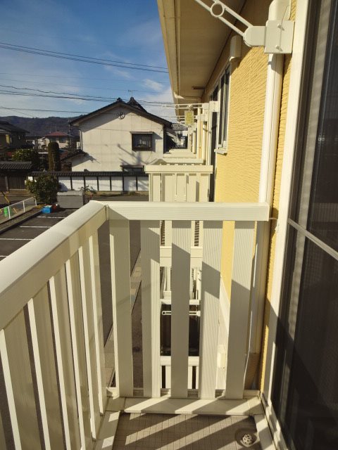 バルコニー　写真は205号室です（参考）