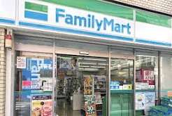 コンビニ　ファミリーマート 倉敷玉島店（コンビニ）まで1015m