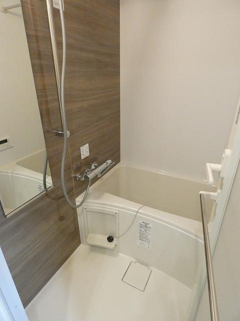 バス・シャワールーム　バス※別部屋参考写真