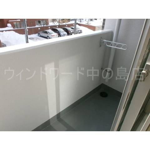 バルコニー　詳細は、ウィンドワード中の島までご相談下さい。