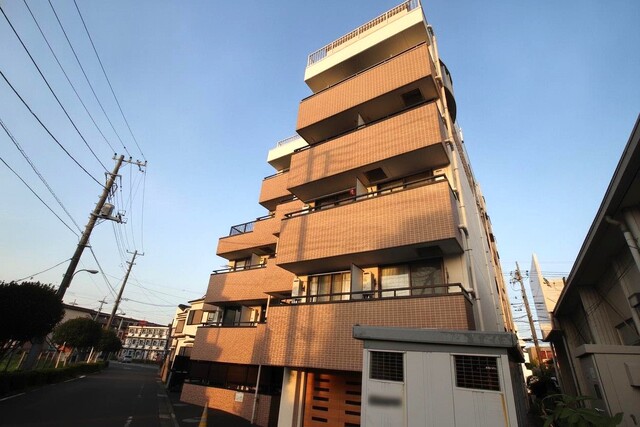 建物外観　埼京線「戸田」駅　徒歩８分♪