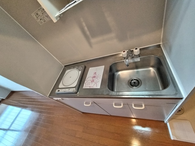 キッチン　※別室参考写真。
