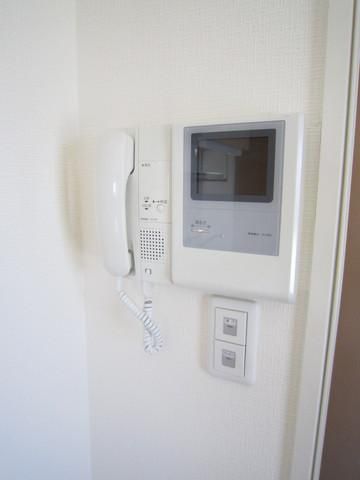 その他設備　モニター付インターホン