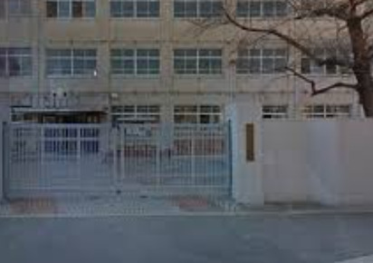 中学校　京都市立朱雀中学校（中学校）まで405m