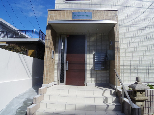 エントランス　建物入口