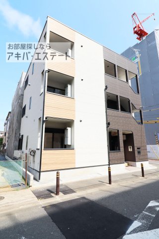 【レグルス青井の建物外観】