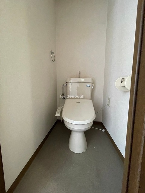 トイレ　ウォシュレット付きです（＾＾♪