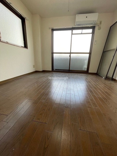 居室・リビング　角部屋です＾＾窓もついてます（＾＾♪