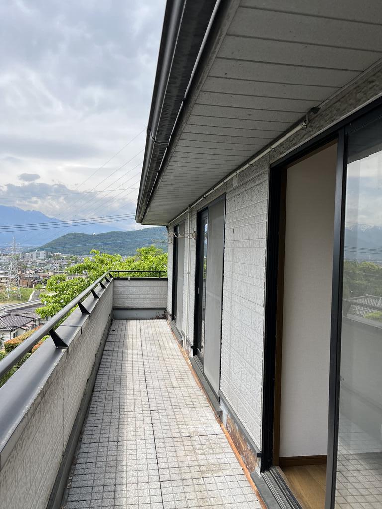 ＪＲ中央線 甲府駅 徒歩30分 2階建 築32年の内装写真