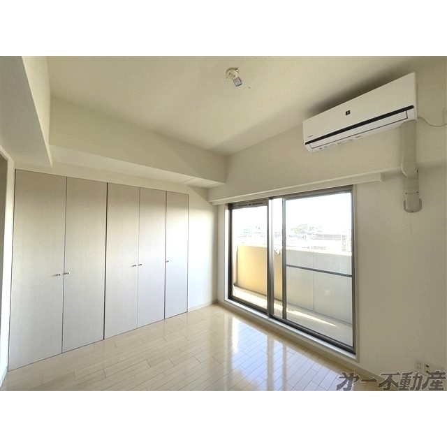 建物外観　洋室