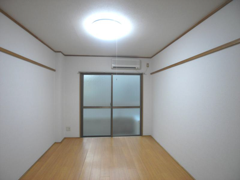 その他　写真は105号(別部屋の写真もあり)