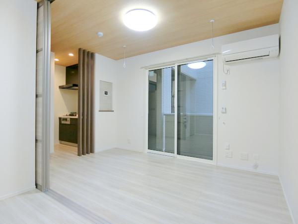 居室・リビング　写真は別のお部屋のイメージです