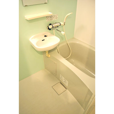 バス・シャワールーム