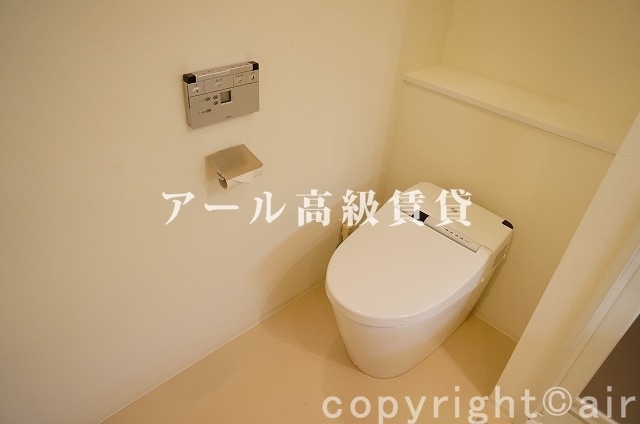 トイレ　参考写真