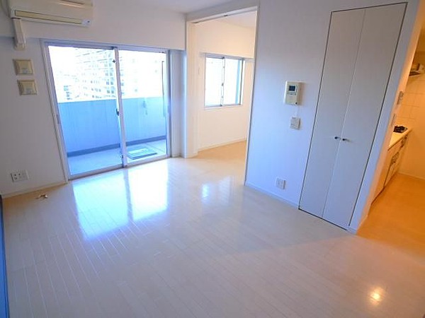 居室・リビング　ゆったり過ごせるリビングです