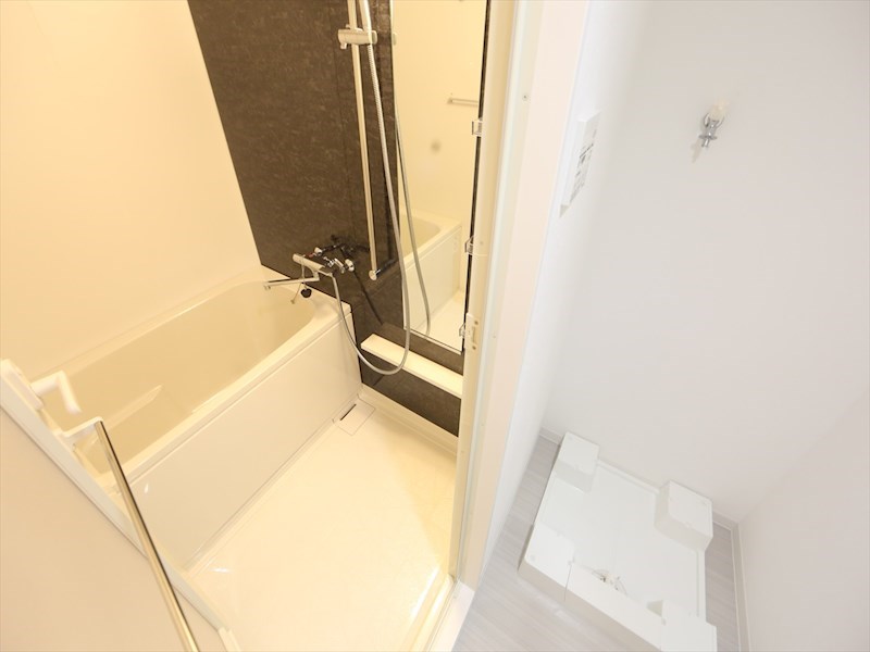 バス・シャワールーム　バスルーム　浴室暖房乾燥機付き