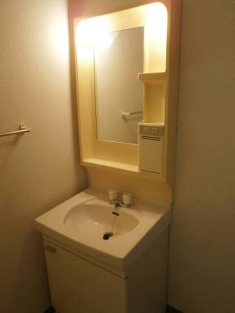 洗面設備　グラン．ドムール上福岡１０２　洗面化粧台