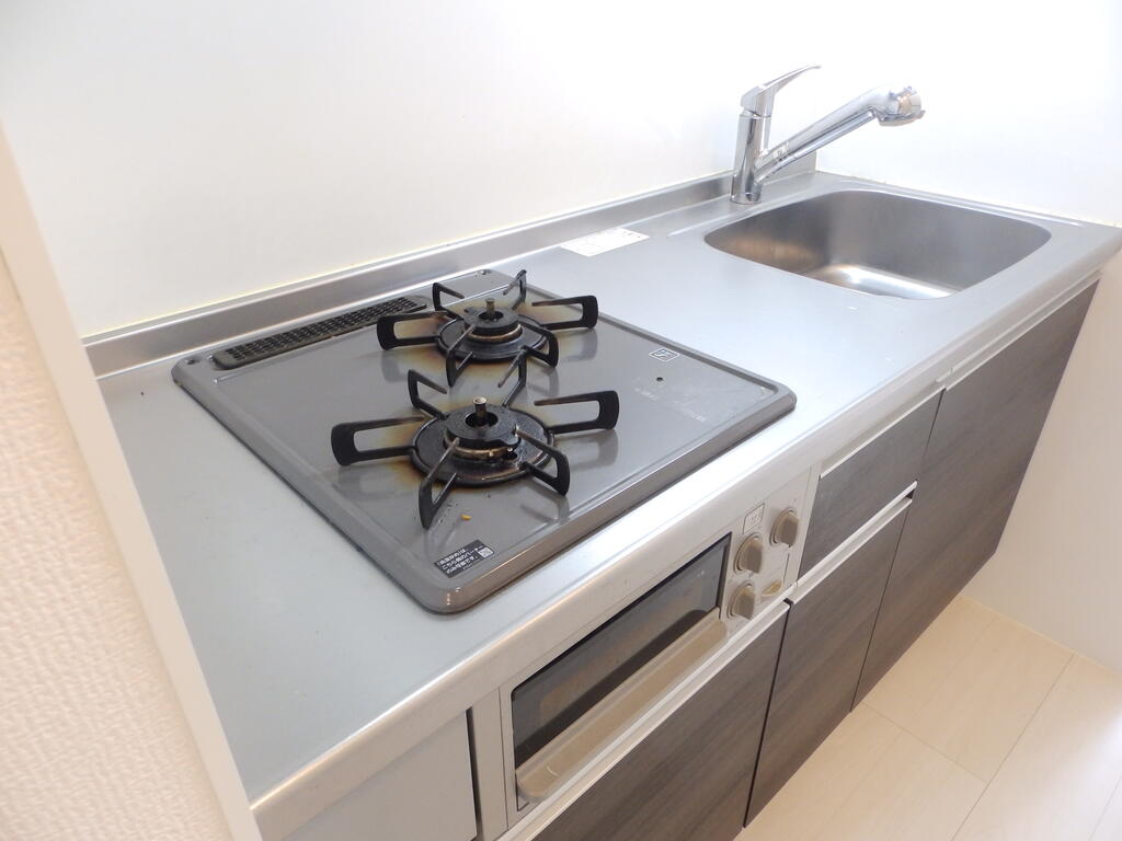 キッチン　2口コンロ