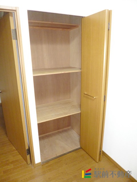 収納　写真は反転タイプのお部屋です