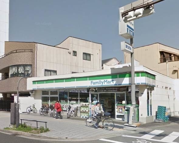 コンビニ　ファミリーマート西野田店（コンビニ）まで210m