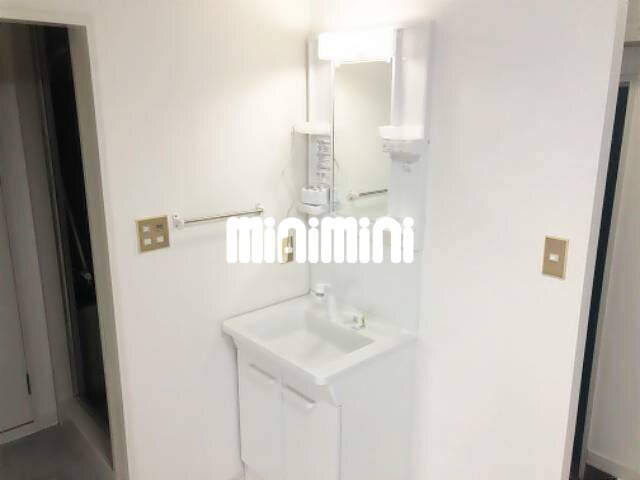 洗面設備　キッチンの様子です