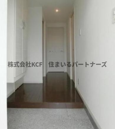 玄関　おしゃれな内装です