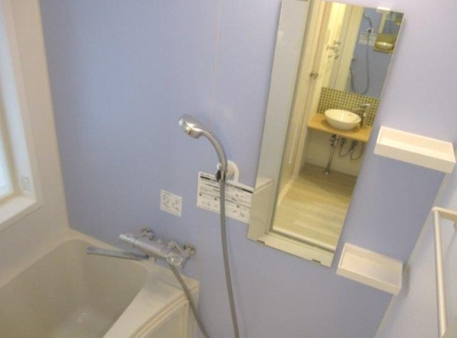 バス・シャワールーム